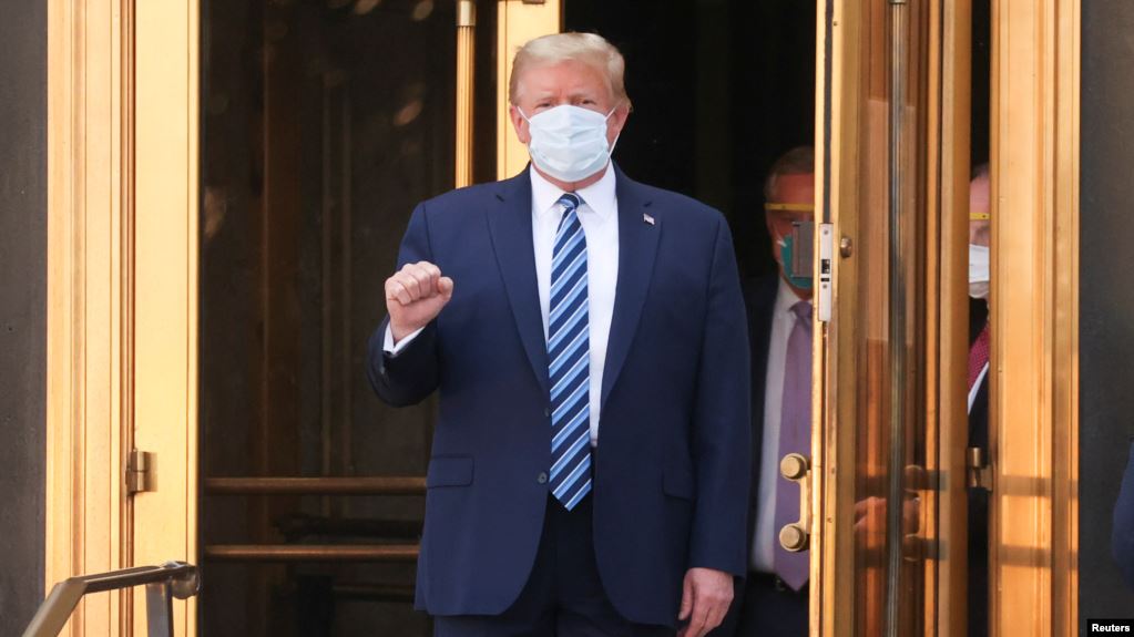 Trump del nga spitali, premton të rikthehet në fushatë