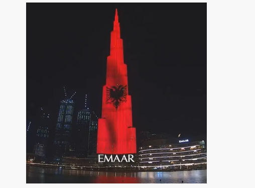 Burj Khalifa ndriçohet me flamurin shqiptar