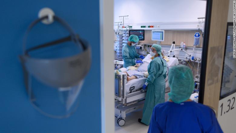 Sistemi shëndetësor gjerman nën presion, rriten numri i pacientëve në terapi intensive