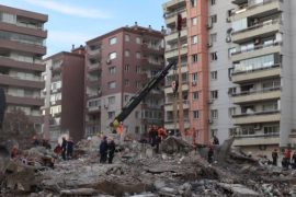 116 të vdekur dhe 1035 të plagosur, bilanci i tërmetit më vdekjeprurës në 10 vitet e fundit në Turqi