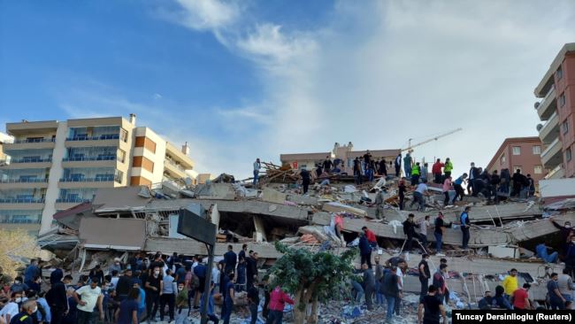termet Shkon në 49 numri i viktimave në Turqi, 896 të plagosur