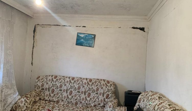 Bashkia e Tiranës dhe PD përplasen për rindërtimin e një shtëpie