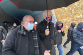 Rama akuza Metës: Po bllokon prej nëntorit fondet për rrugën Vlorë-Orikum