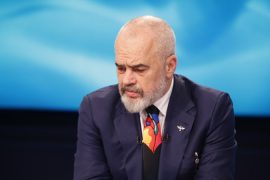Skandali me sanitaren, Rama: Mashtrim klasik, lajm i mirë po dolën të tjerë të përfshirë