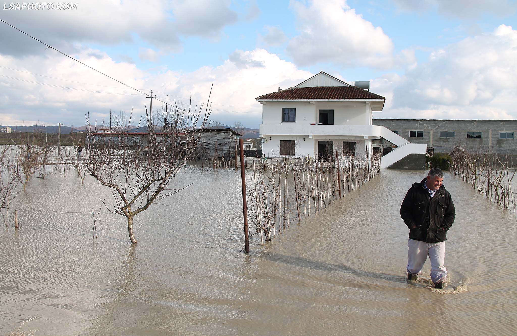 Përditësimi i përmbytjeve në Shkodër, 1900 ha tokë nën ujë, asnjë familje në rrezik