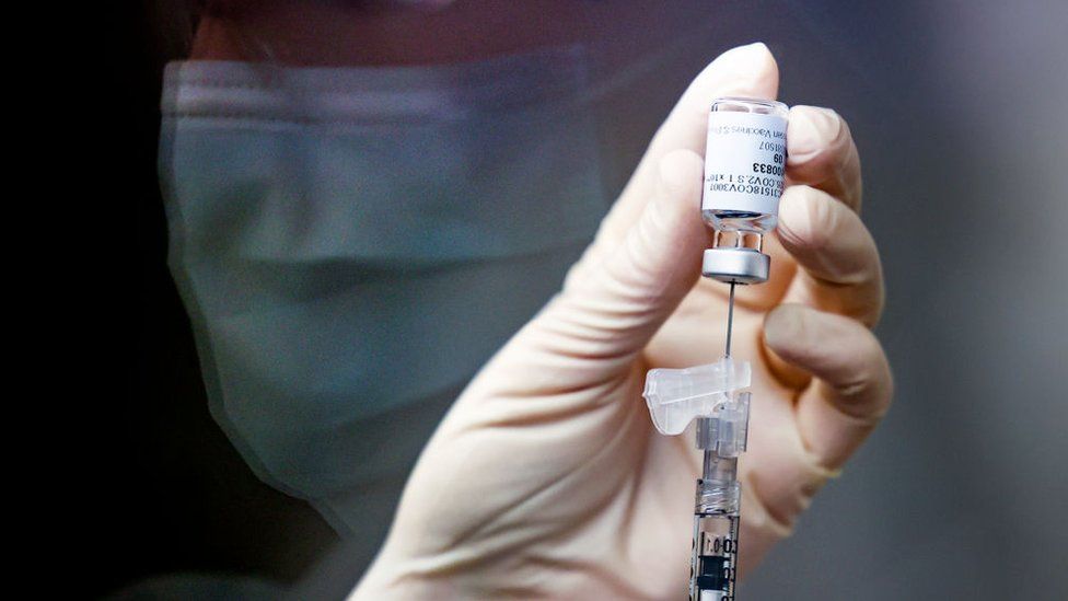SHBA miraton vaksinën Johnson and Johnson