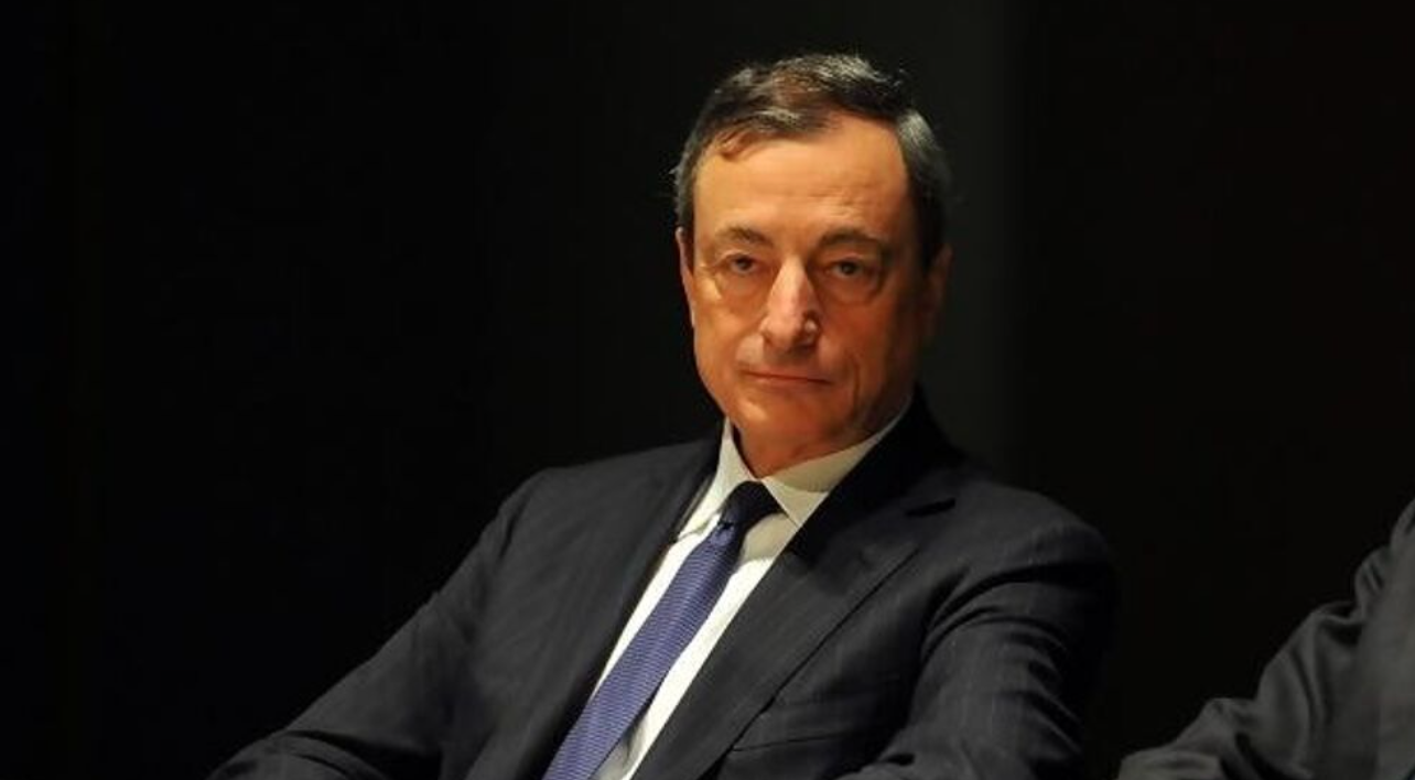 Mario Draghi pranon detyrën e kryeministrit, pritet votëbesimi i qeverisë