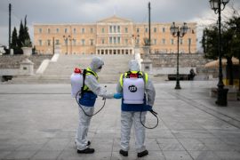 Greqia shtrin izolimin në më shumë zona për të ndaluar përhapjen e pandemisë
