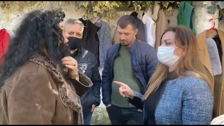 Vokshi takim me banorët e Laprakës: Me 25 prill të votojmë një qeveri për mendon për ju