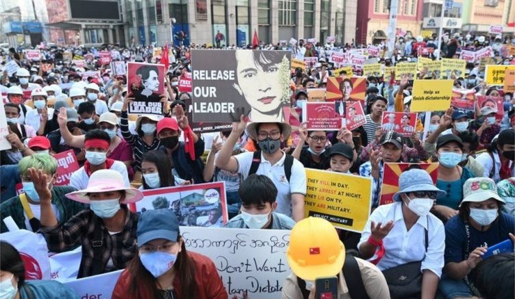 Vriten 38 protestues në një ditë në Mianmar