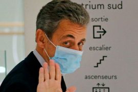 Dënohet me 3 vite burg ish presidenti francez, Nicolas Sarkozy