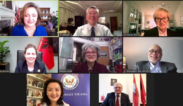 Olta Xhaçka takim virtual me ambasadorët amerikan ndër vite