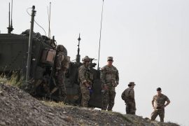 NATO përqendron mbi 40 000 trupa pranë kufirit rus