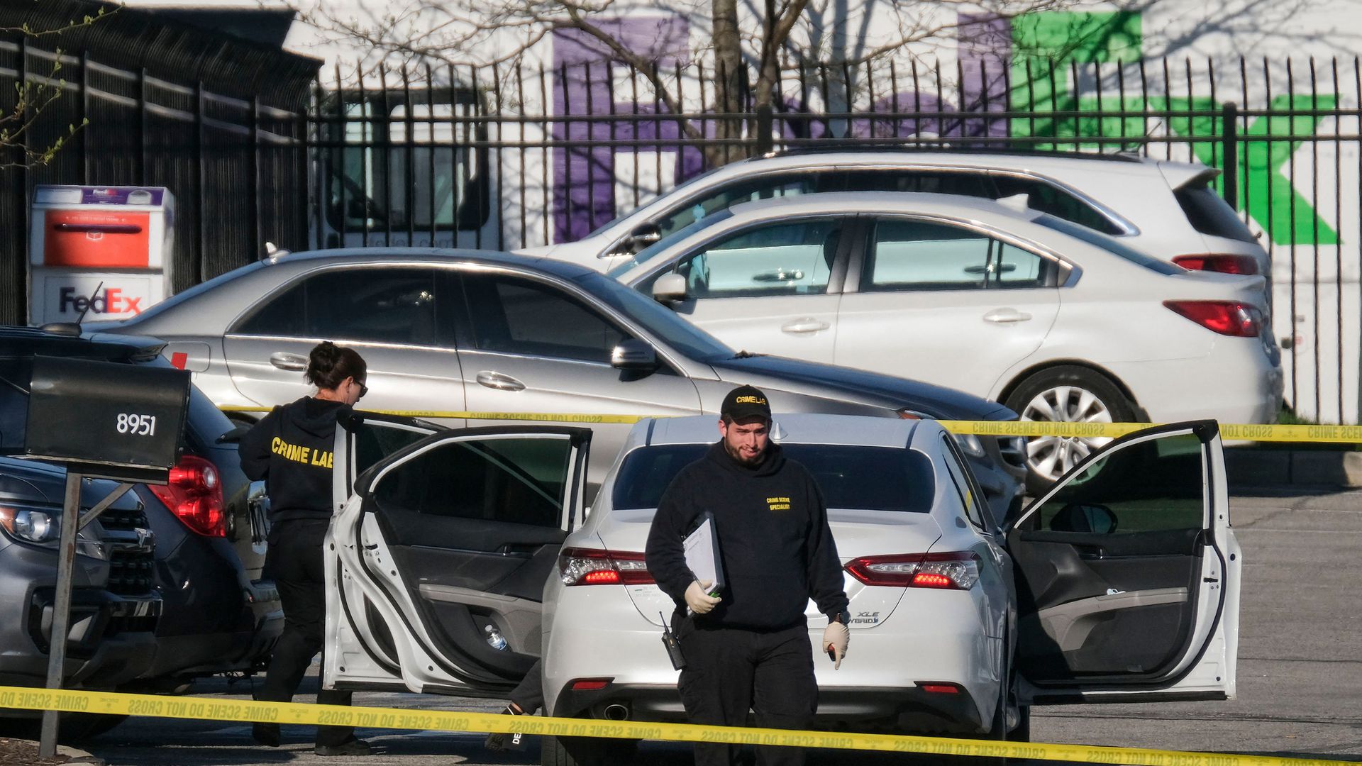 Identifikohet autori i sulmit me armë në zyrat e FedEx në SHBA