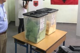 Ndërpritet numërimi i votave në Kamëz