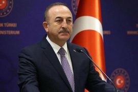 Ministri i Jashtëm turk planifikon të vizitojë Athinën në fund të majit