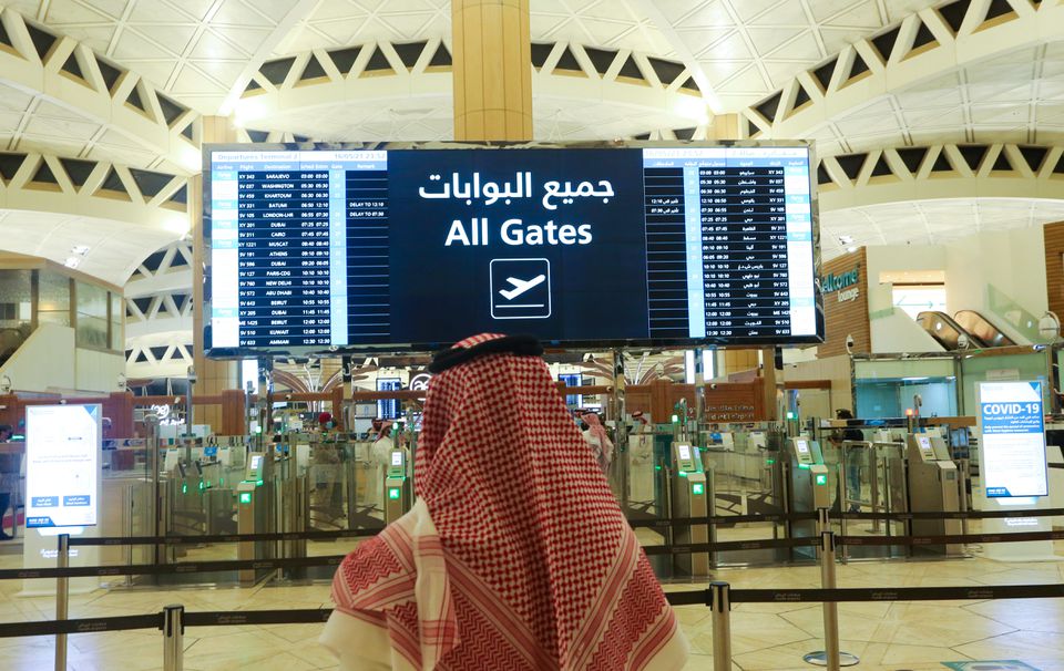 Arabia Saudite heq kufizimin e udhëtimit për 11 vende