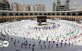 Arabia Saudite aprovon pelegrinazhin në Mekë nën kushte të veçanta
