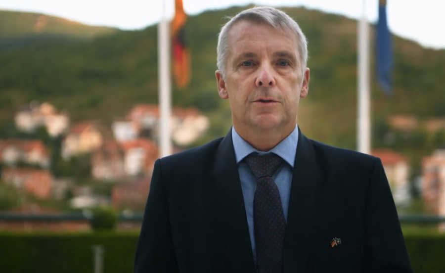 Ambasadori gjerman në Kosovë quan ‘të papranueshme’ sulmet ndaj ministres Gërvalla