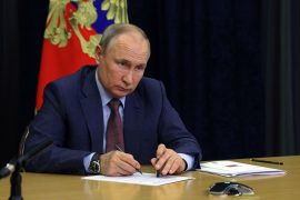 Ligji i ri në Rusi i rrezikon kandidimin në zgjedhjeve kritikëve të Kremlinit