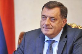 Dodik i Bosnjes mbështet idenë e krijimit të ‘botës serbe’