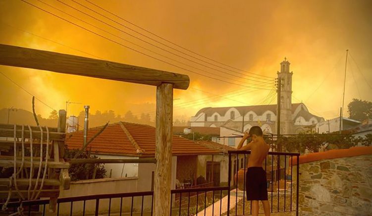 Qipro kërkon ndihmë ndërkombëtare për shuarjen e zjarreve në jug të vendit
