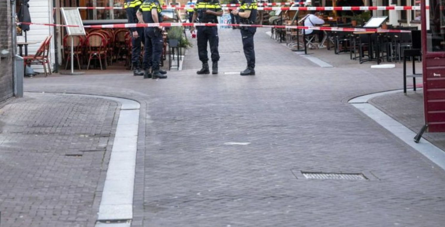 Plagoset gazetari investigues hollandez në Amsterdam