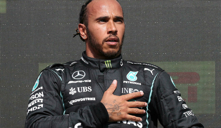 Hamilton bie pre e sulmeve raciste