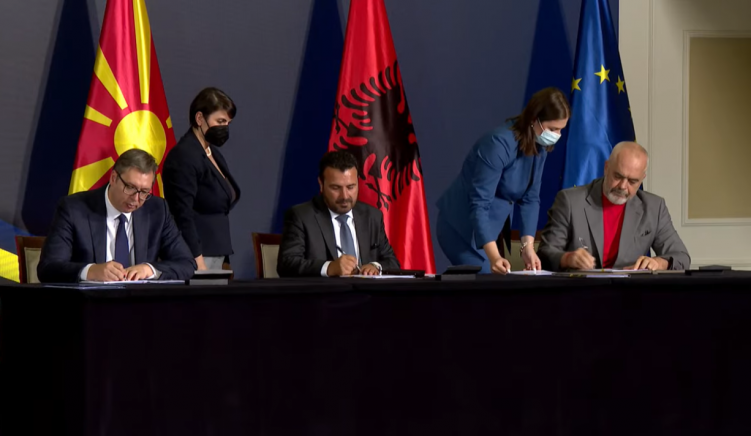 ‘Mini Shengeni’ riemërtohet ‘Open Balkan’, nënshkruhen dy memorandume dhe një marrëveshje