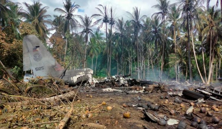 Rrëzimi i avionit ushtarak në Filipine shkakton 45 viktima