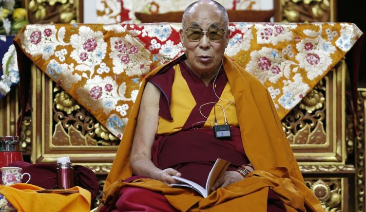 Skandali Pegasus: Telefonat e këshilltarëve të afërt të Dalai Lamës nën përgjim