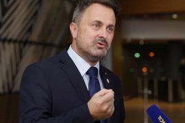 Kryeministri i Luksemburgut shtrohet në spital pas infektimit me Covid-19