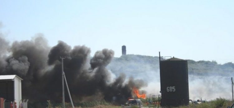 Shpërthen pusi i naftës në Patos, i ndodhur në zonë të banuar