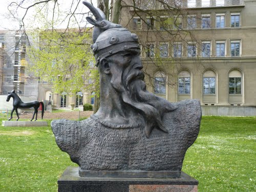 Meta dhe Veliaj përurojnë vendosjen e bustit të heroit kombëtar ‘Gjergj Kasriot Skenderbeut’ në Budapest