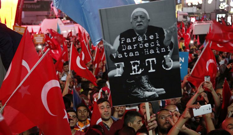 Turqia arreston 13 gylenist që po tentonin të arratiseshin
