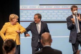 Konservatorët e Merkel humbin popullaritetin një muaj para zgjedhjeve sipas sondazhit të fundit