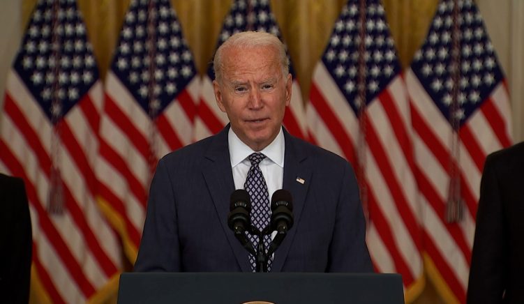 Biden premton evakuimin e të gjithë amerikanëve dhe bashkëpunëtorëve afganë nga Kabuli