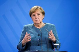 Merkel: 10-40 mijë punonjës të mbetur në Afganistan kanë të drejtë qëndrimi në Gjermani