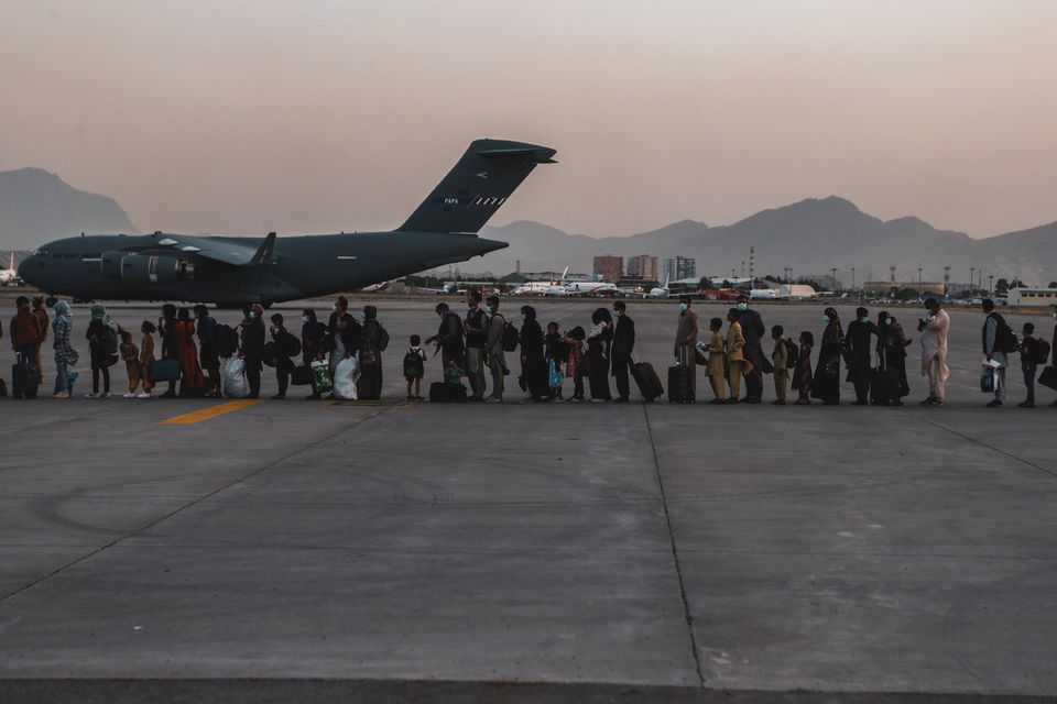 Shpërthim jashtë aeroportit të Kabulit