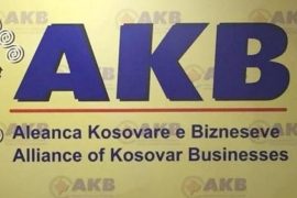 Aleanca Kosovare e Bizneseve kritikon praninë e këngëtarit serb në Korçë