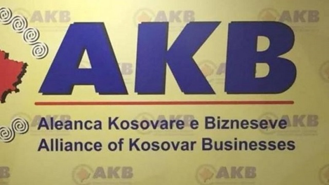 Aleanca Kosovare e Bizneseve kritikon praninë e këngëtarit serb në Korçë