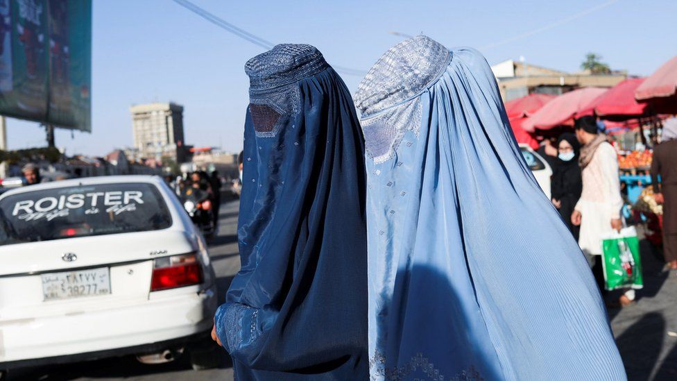 Talibanët rikthejnë dënimin me vdekje dhe ndëshkimet e ashpra