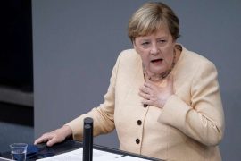Merkel i bën thirrje gjermanëve të mbështesin CDU-në pas rënies në sondazhe