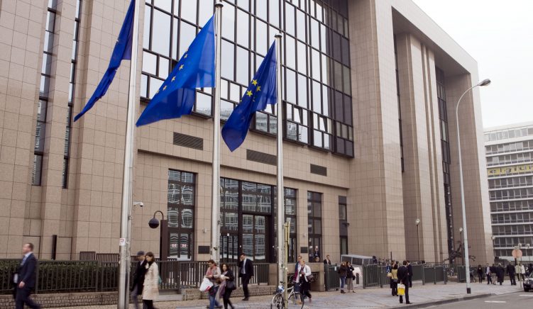 BE miraton ndihmën 14.2 miliardë euro për vendet në proces anëtarësimi