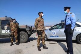 KFOR rrit patrullimet në Kosovë